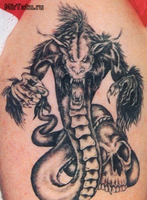 Фото татуировок - Дъявольская змея